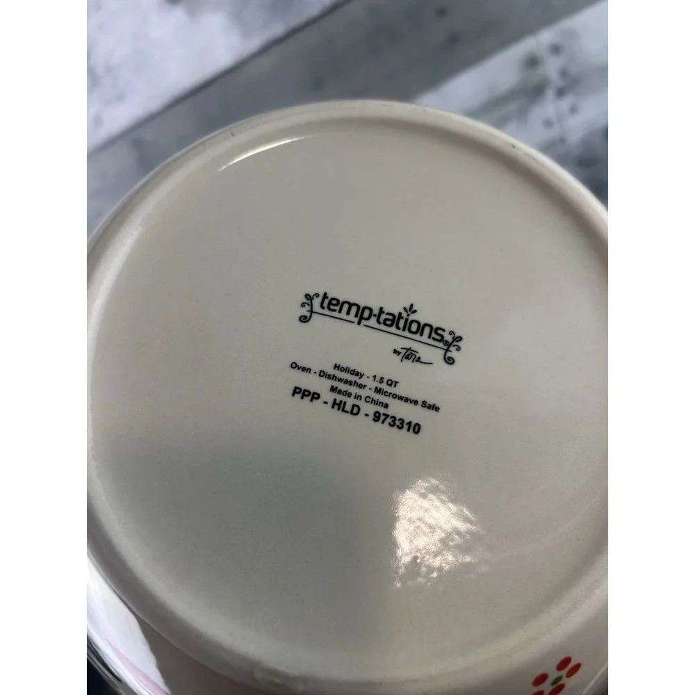 Temp-tations By Tara Christmas 5 Nesting Bowls